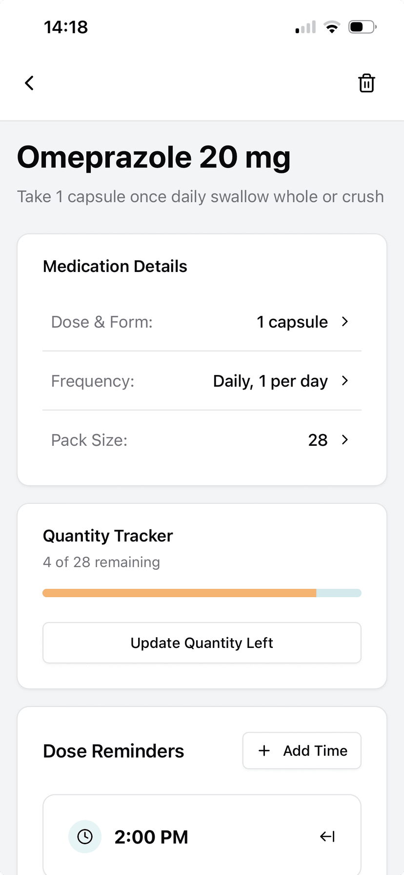 Paracetamol detail screen showing medication details, quantity tracker with 12 of 28 remaining, and dose reminder settings